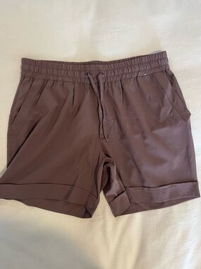 Mondetta Men's Brown Elastic Waist Athletic Shorts